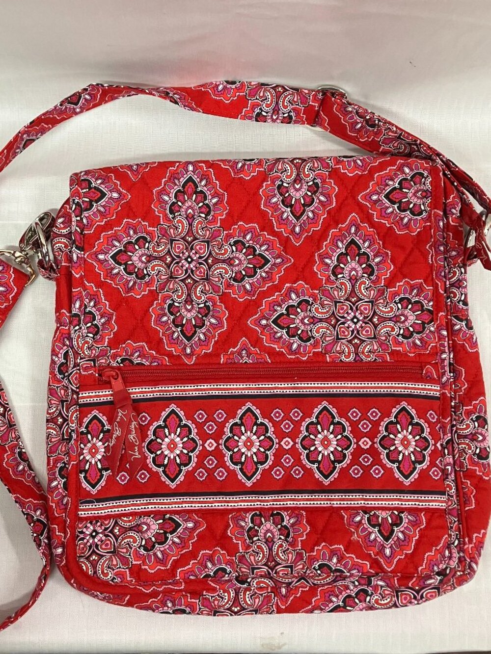 Vera Bradley Shoulder Bag Women Messenger Crossbody Red Paisley Frankly Scarlett